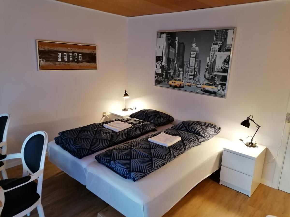 Ole Lukoje Bed & Breakfast Viborg Bagian luar foto