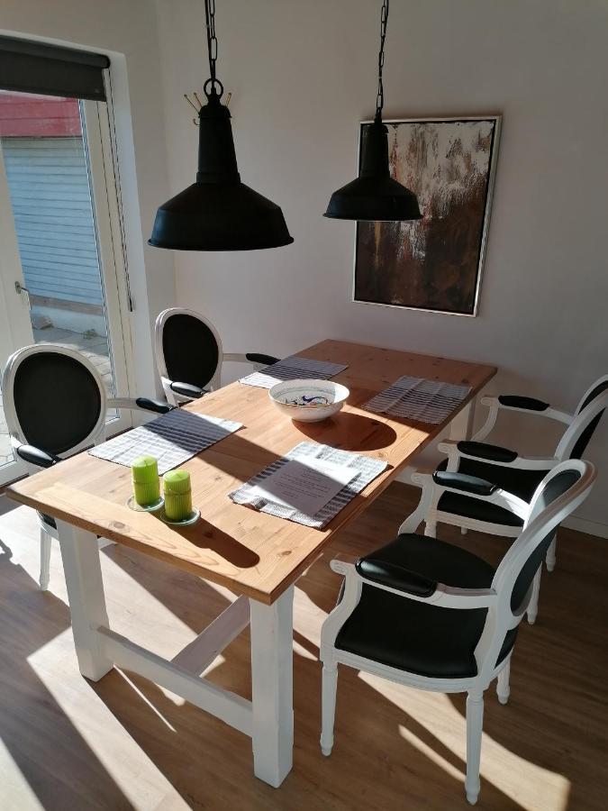 Ole Lukoje Bed & Breakfast Viborg Bagian luar foto