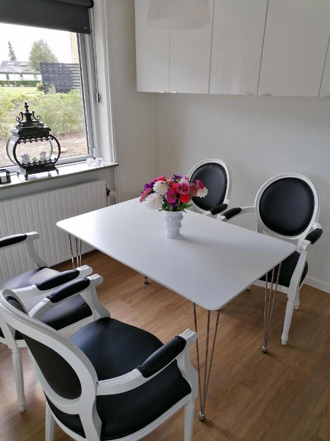 Ole Lukoje Bed & Breakfast Viborg Bagian luar foto
